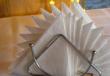 ナプキンの折り方: あらゆる休日にぴったりの美しいオプション